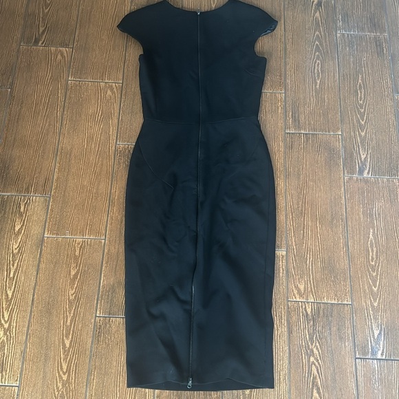 Zara Classic Dress - Picture 5 of 6